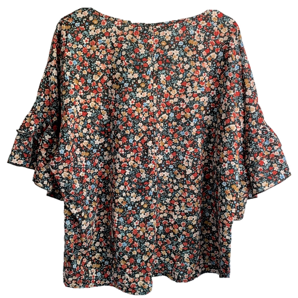 Floral Ruffle Sleeve Top - Picture 2 of 4